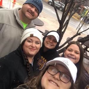 Meet your Posher, Danielle